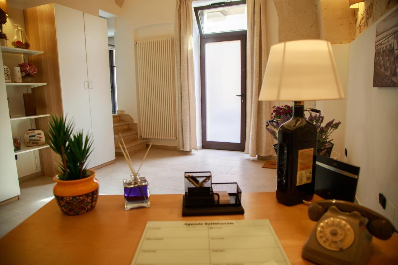 Residenza Le Chianche Bed & Breakfast Latiano Eksteriør bilde