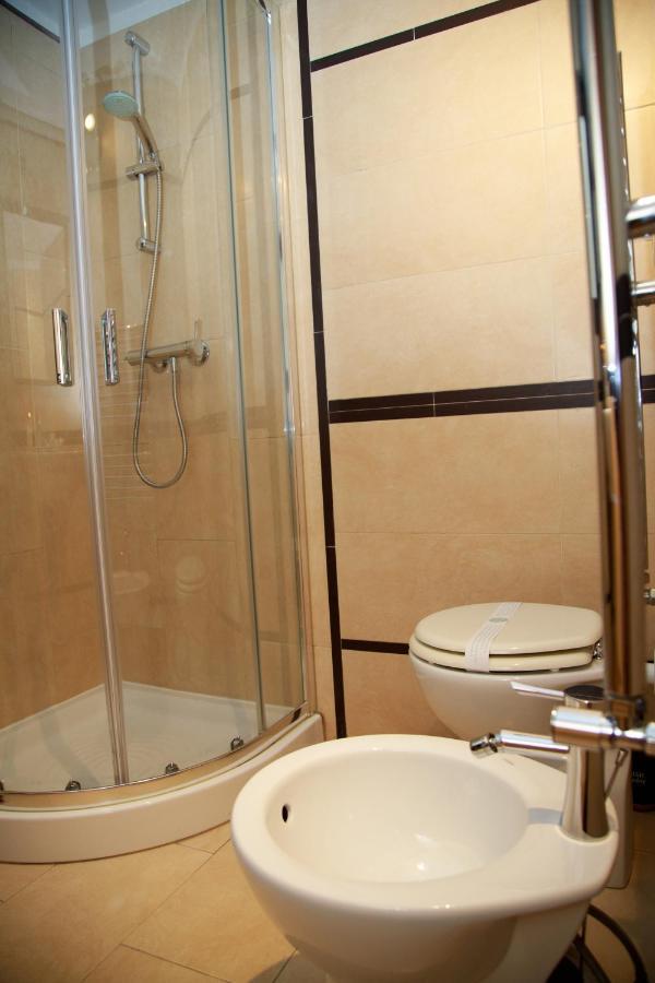 Residenza Le Chianche Bed & Breakfast Latiano Eksteriør bilde