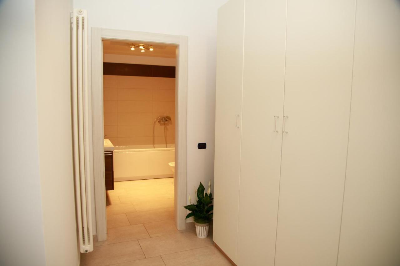 Residenza Le Chianche Bed & Breakfast Latiano Eksteriør bilde